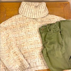 Kids poncho gray and gold and olive jeans